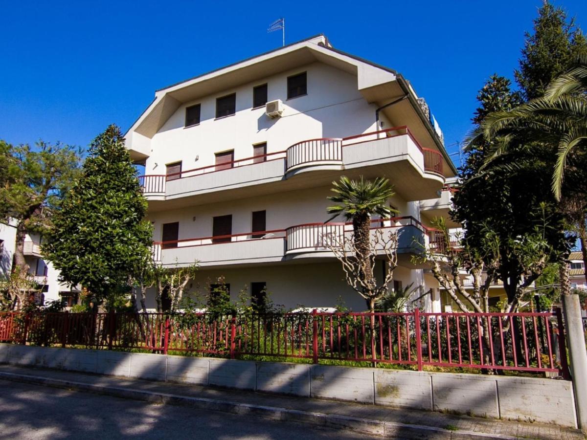 Apartment Magnolia By Interhome Porto d'Ascoli Exteriör bild